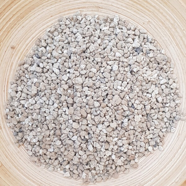 Substrat SAKADAMA grain 3 à 5mm 1L