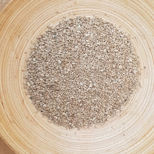 Substrat SAKADAMA SHOHIN grain 1 à 2mm 1L